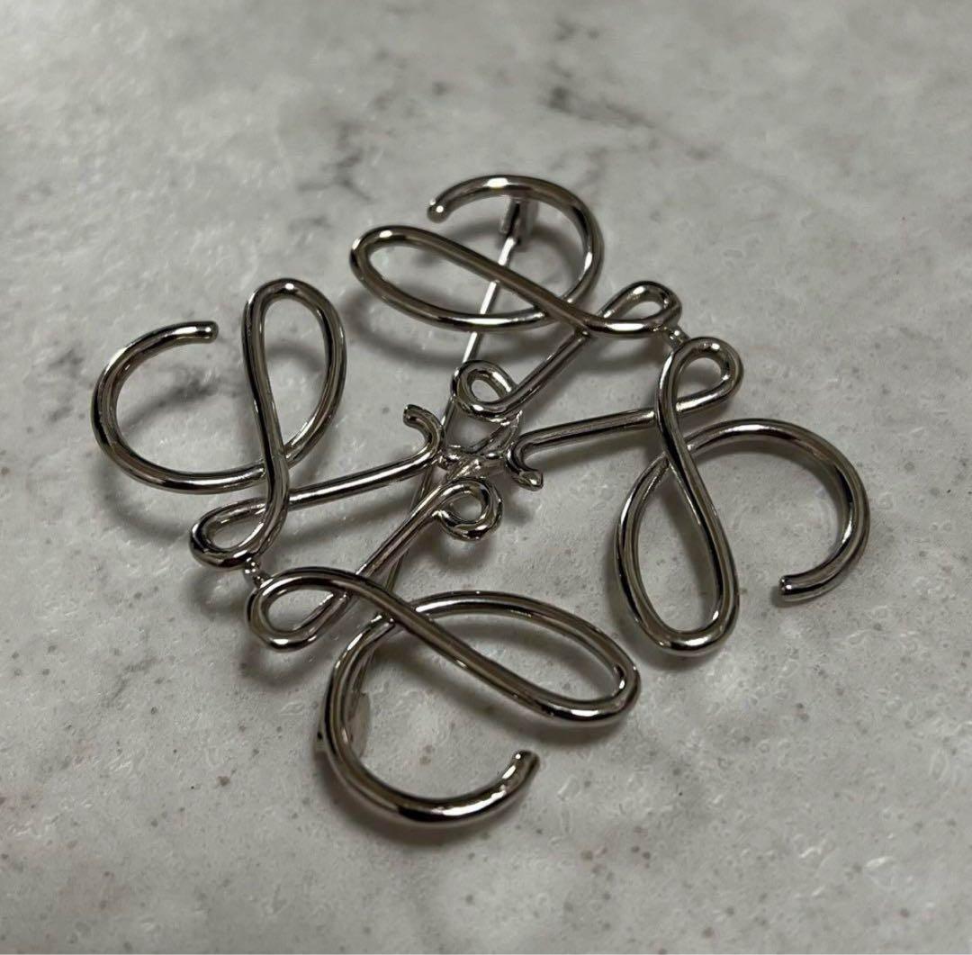 極美品】LOEWE シルバー アナグラムブローチ