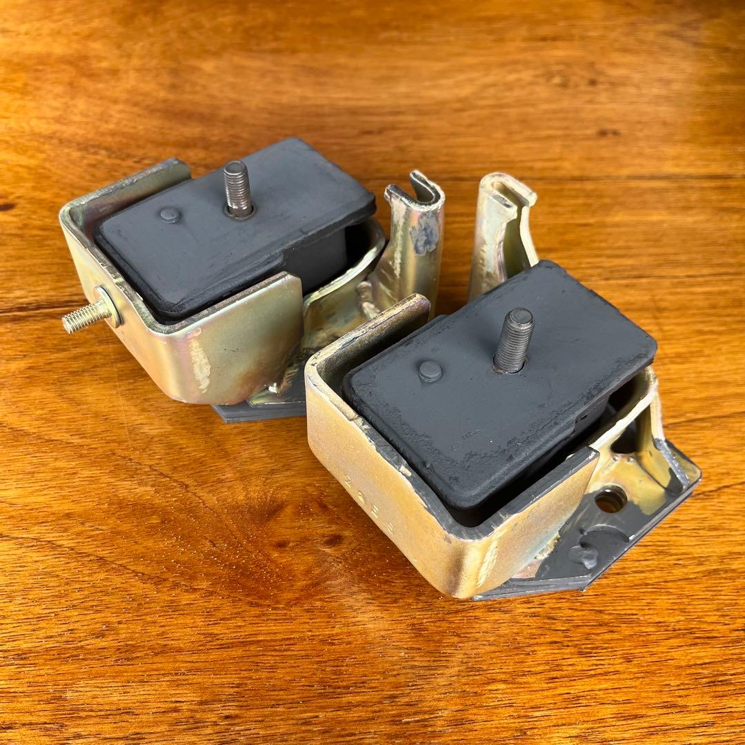 CMC純正エンジンマウント デリカスターワゴン P25 P35 スターワゴン デリカ スターワゴン エンジンマウント P35W P25W 三菱デリカ デリカ